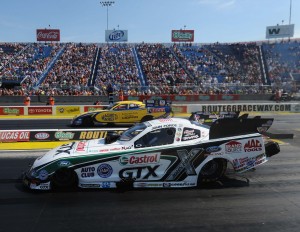 John Force Chicago Final Copurtesy of Ron Lewis