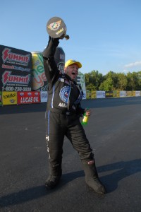 Robert Hight Celebrates - Photo by Ron Lewis