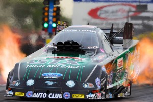 John Force - Saturday, Norwalk - Gary Nastase
