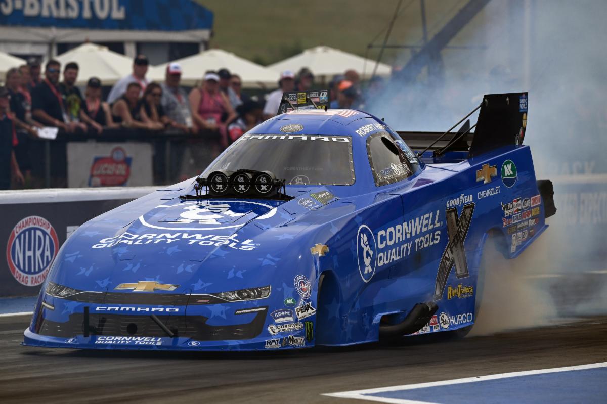 More NHRA Drag Racing Photos: THE FINAL NHRA NATIONAL EVENT  AT BANDIMERE SPEEDWAY. NHRA MILE-HIGH NATIONALS PHOTOS 